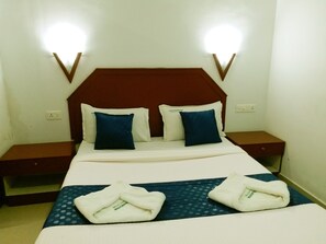 Premium bedding, free WiFi