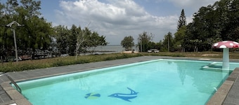 Ko Nokyai Resort