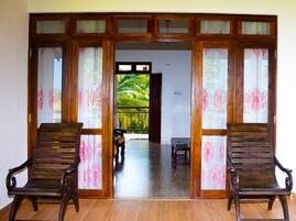 Luxury Double Room, Mixed Dorm, Non Smoking, City View | Terrace/patio