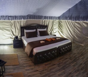 Deluxe Cottage, 1 Double Bed | Rollaway beds - Ecoterra Solace Resort (Narendranagar)
