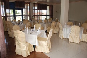 Restaurant - Western Mountain Hotel (Muhoza)