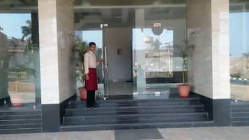 Entrada al alojamiento