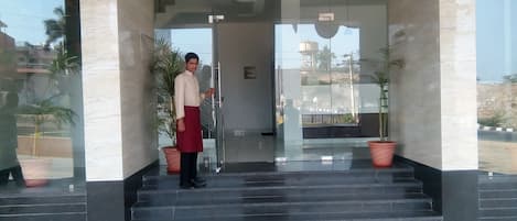 Entrada de la propiedad