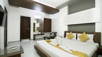 1 dormitorio, ropa de cama de alta calidad, escritorio