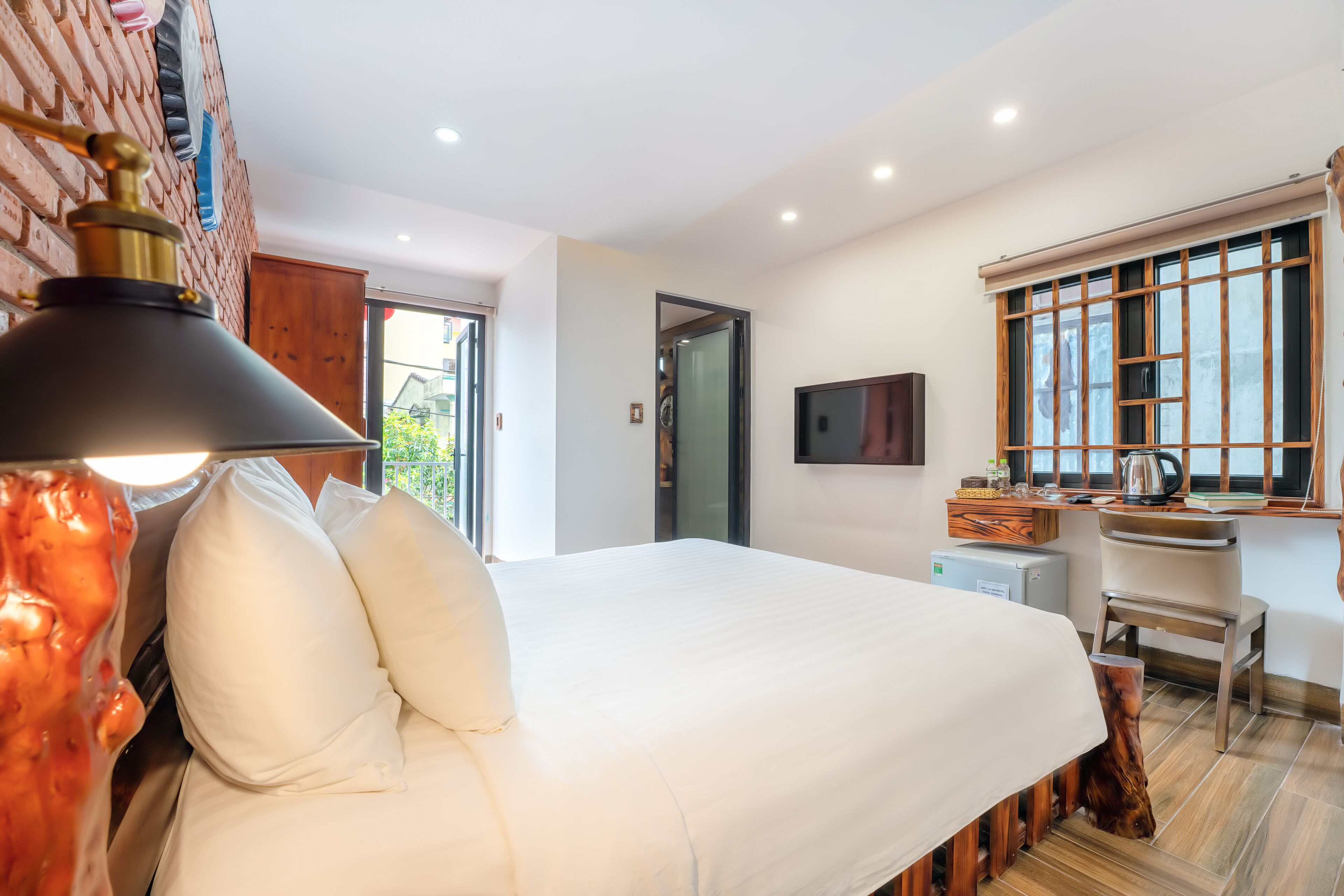 Phòng đôi Deluxe, bồn tắm | Minibar, màn/rèm cản sáng, phòng cách âm 