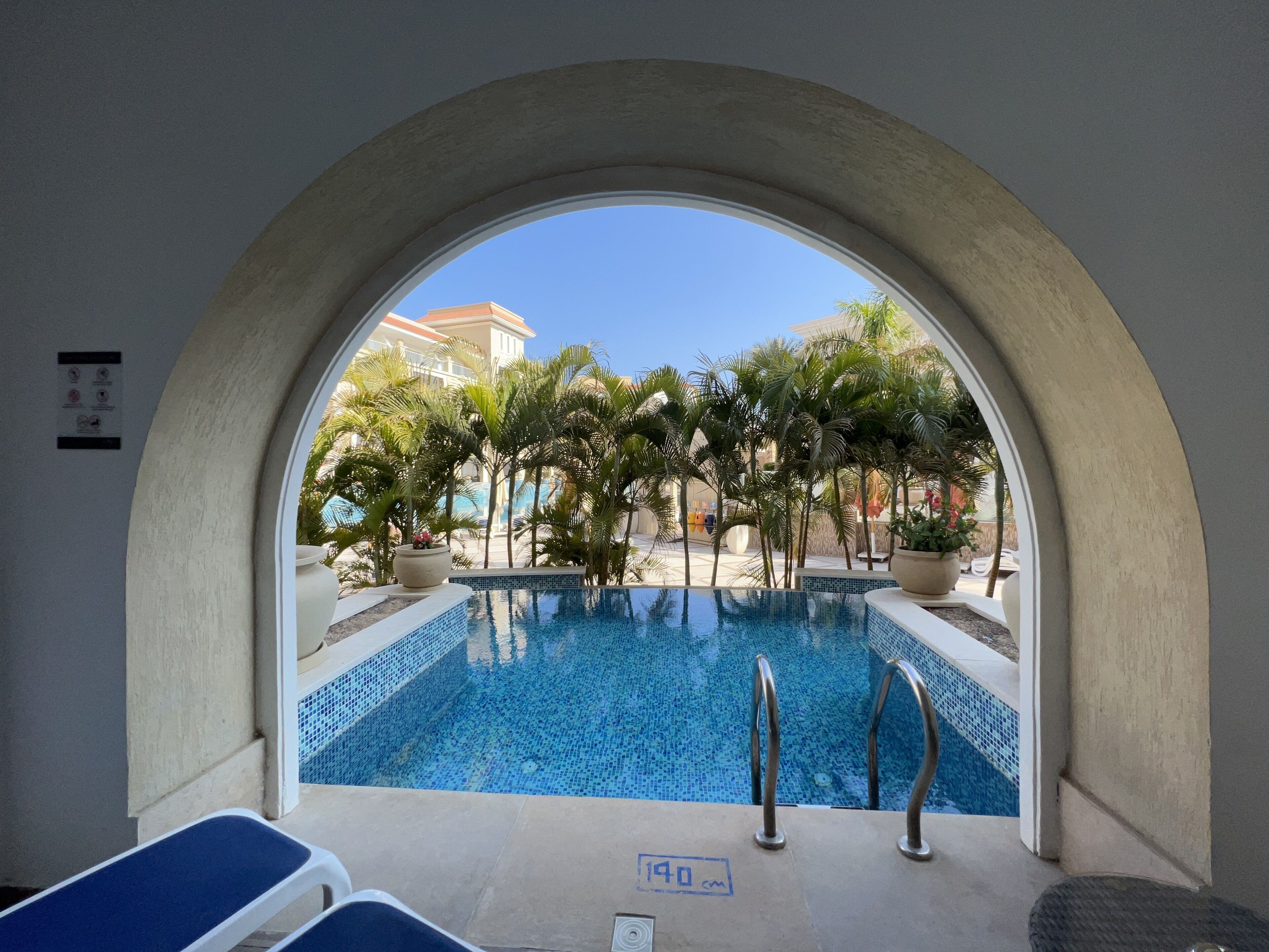 Private pool