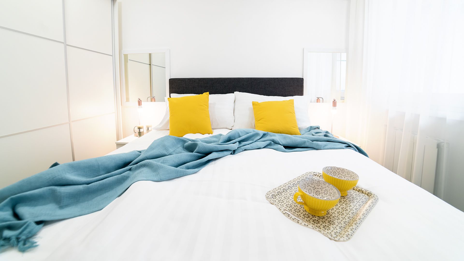 1 bedroom, premium bedding, memory foam beds, desk