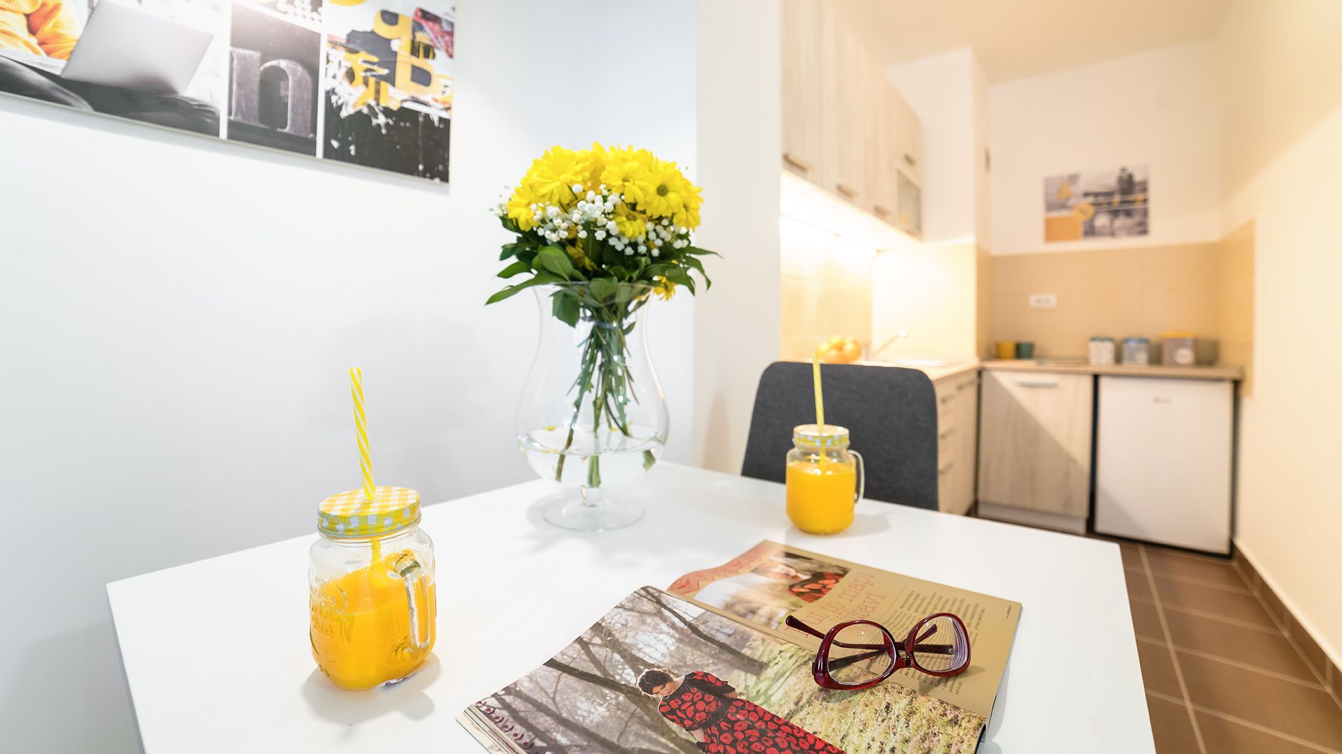 Classic-Studio | Essbereich im Zimmer