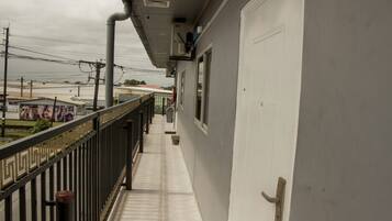 Apartemen Keluarga, 2 kamar tidur | Balkon