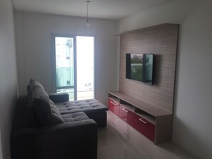Phòng đơn, 2 phòng ngủ, quang cảnh thành phố | Phòng khách | TV LED 49-inch có truyền hình cáp, TV 