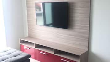 TV LED 49 polegadas com canais a cabo, TV