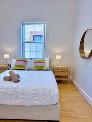 1 bedroom, desk, iron/ironing board, free WiFi - Heritage Cottage in Adelaide City Centre (Adelaide City)
