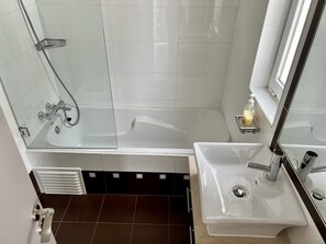 Hair dryer, towels