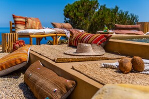 Spa - VILLA VACATION RENTAL BY THE SEA WITH PRIVATE POOL CEFALù SICILY ITALY (CEFALU')