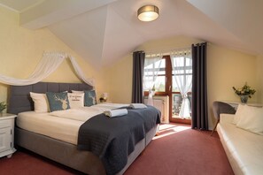 7 Schlafzimmer, Schreibtisch, Bügeleisen/Bügelbrett, kostenloses WLAN