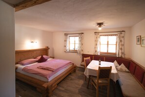 1 bedroom, Internet, bed sheets - Vacation apartment Königskerze, for 1-2 persons (Berchtesgaden)