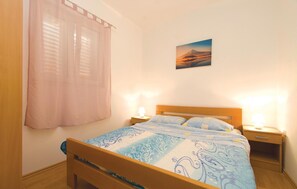 2 bedrooms, free WiFi, bed sheets