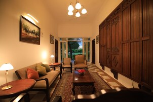 Superior Double Room | Living area | LED TV