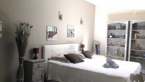 3 Schlafzimmer, Bügeleisen/Bügelbrett, kostenloses WLAN, Bettwäsche