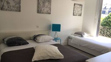 4 Schlafzimmer, schallisolierte Zimmer, Bügeleisen/Bügelbrett