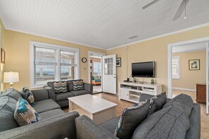 Televisión y reproductor de DVD 