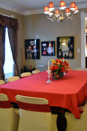 Banquet hall
