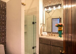 Shower, hair dryer, towels, soap - Oceanfront Penthouse at La Palapa with unobstructed views of Banderas Bay (Puerto Vallarta)