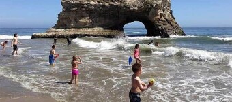 Sérénité aux ponts naturels - courte promenade jusqu'à la plage