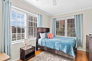 1 bedroom, iron/ironing board, free WiFi, bed sheets