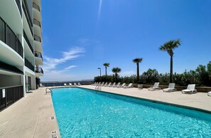 Indoor pool, outdoor pool - Awesome Views!!! Watch the sail boats & seagulls. Two pools. Two hot tubs.
. (Orange Beach)
