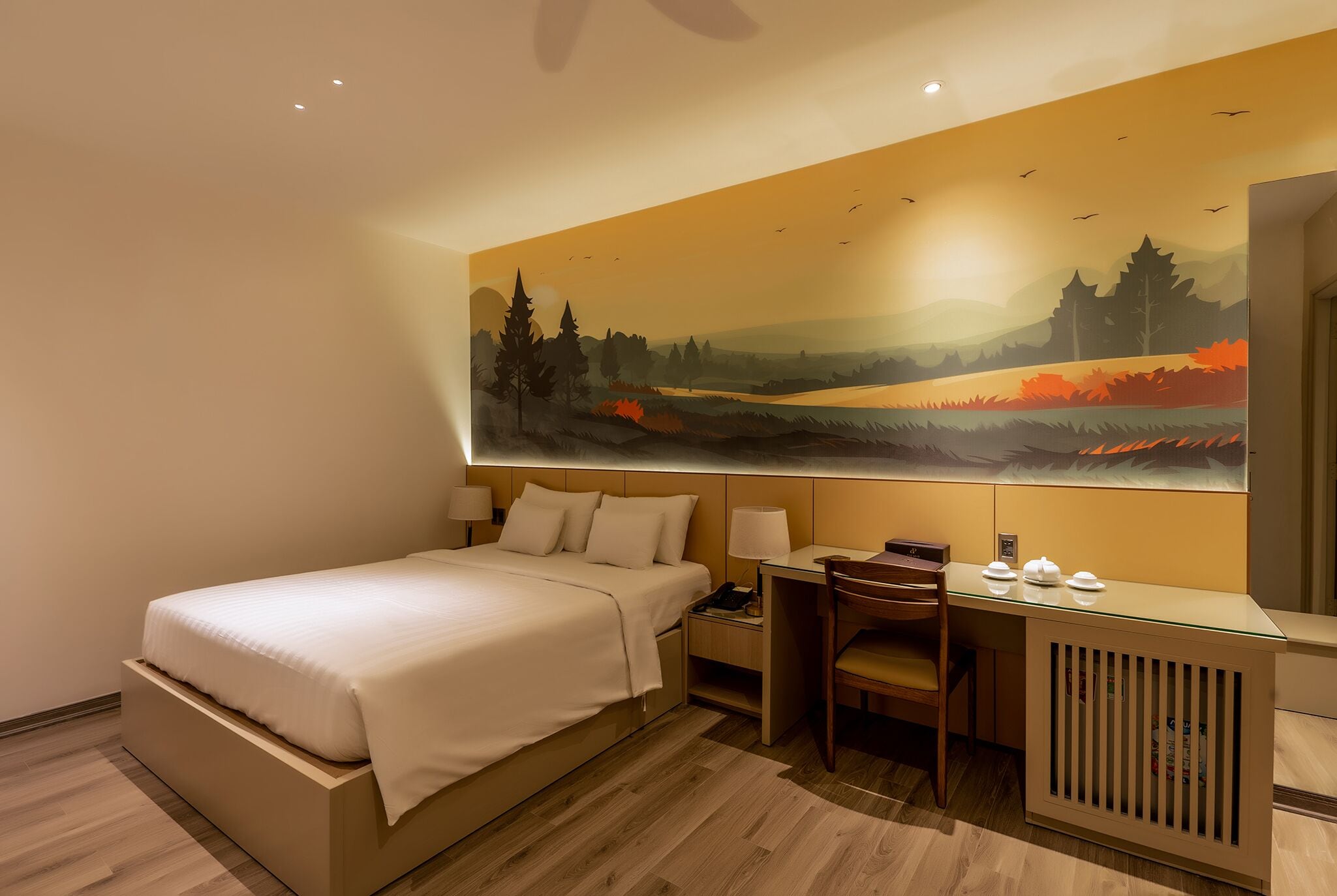 Superior Double Room, 1 Queen Bed | Hypo-allergenic bedding, minibar, in-room safe, desk