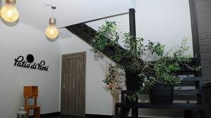 Unclassified image, 2 of 27, button - Patio di fiori (Lutsk)