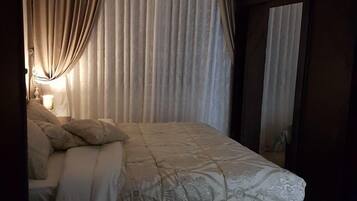 2 bedrooms, iron/ironing board