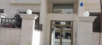 豪華服務式公寓飯店