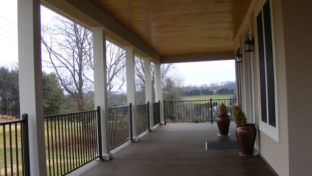 Porch - Dreamhome on Lexington Golf-Country Club (Lexington)