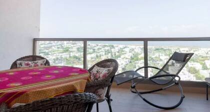 Modern Apartment With Sea View