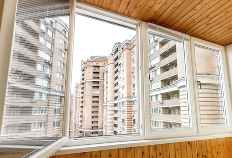 Vista del balcón. A-Rent in Kiev