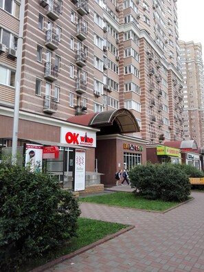 Dining - A-Rent in Kiev (Kyiv)