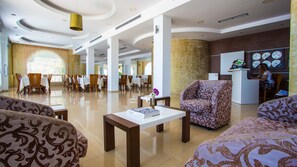 Khu tiếp khách ở sảnh