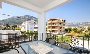 Studio (1) | Balcony - Becka apartments (Bar)