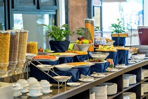 Daily buffet breakfast (USD 15 per person) - Hotel Sarowar Pokhara-Luxury Hospitality in the Heart of Pokhara (Pokhara)