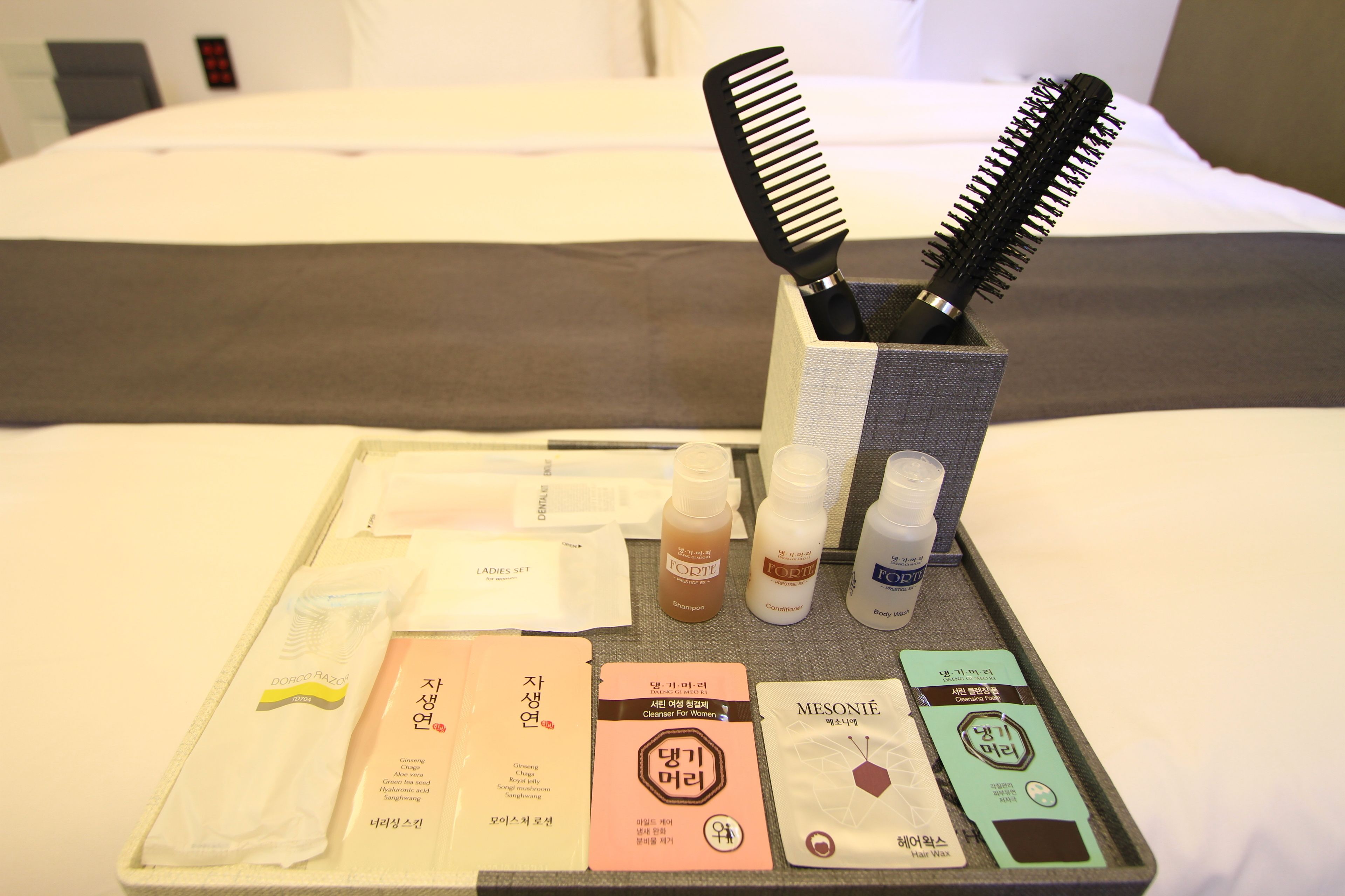 separate bathtub and shower, deep-soaking bathtub, free toiletries