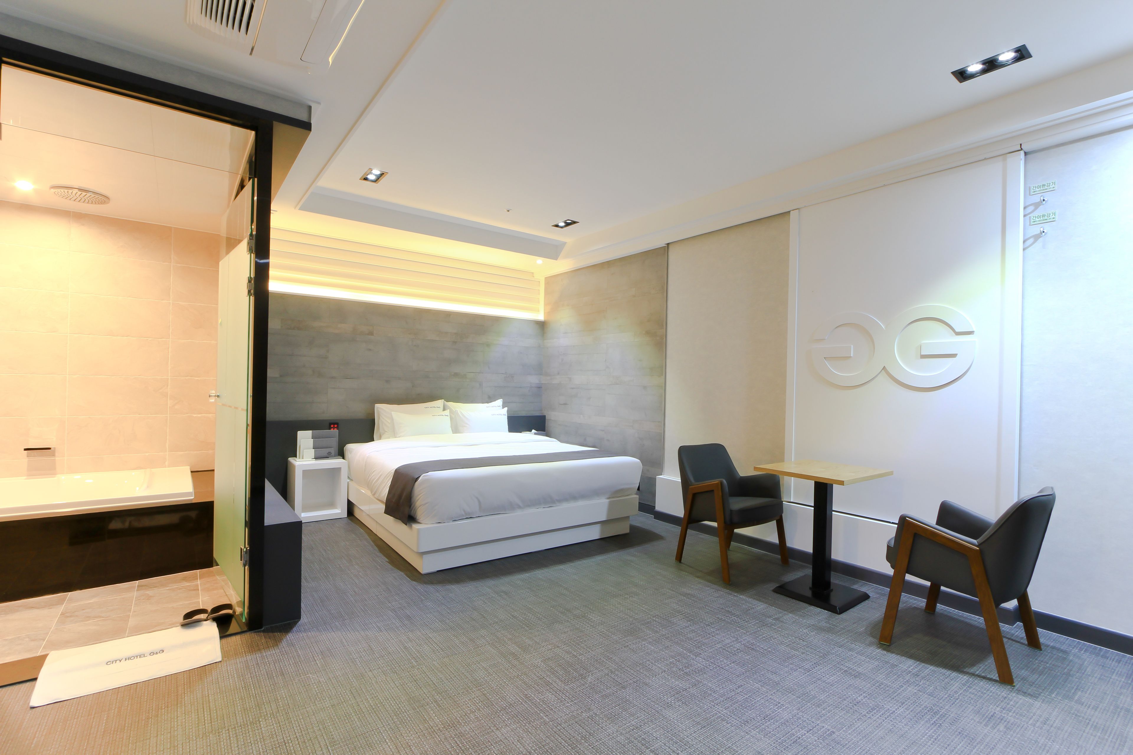 premium room | in-room safe, blackout curtains, soundproofing, free wifi