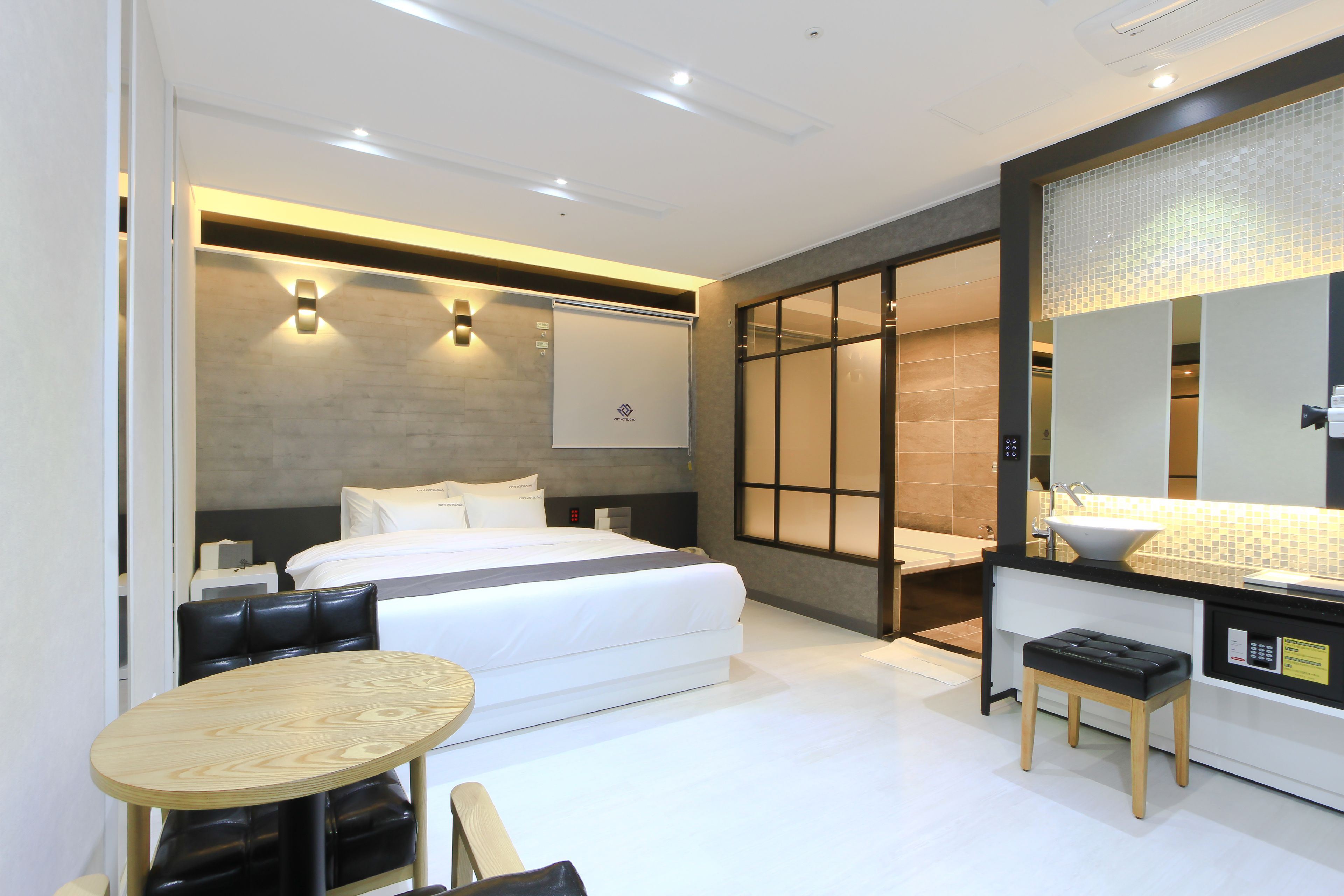 premium room | in-room safe, blackout curtains, soundproofing, free wifi