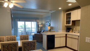Interior - Visit The Tamarack Beach Resort! Awesome Beach View! (Carlsbad)