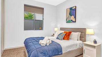 3 bedrooms, in-room safe, iron/ironing board, travel cot