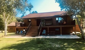Exterior - Secluded Lodge on Lac Vieux Desert 370 Feet of Lakefront-Private Beach (Watersmeet)