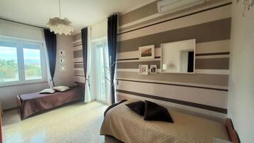 2 Schlafzimmer, Bügeleisen/Bügelbrett, Reisekinderbett, WLAN