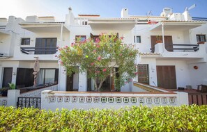 Exterior - C06 - Porto de Mos 3 Bed Townhouse (Lagos)