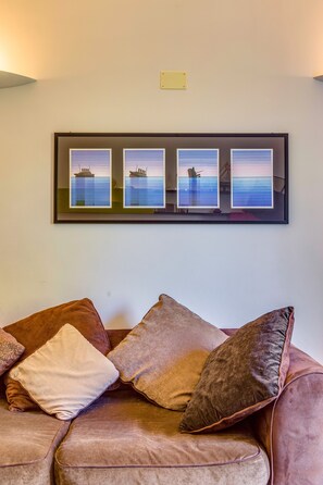 Interior - A Beautiful House in Genoa (Genova)